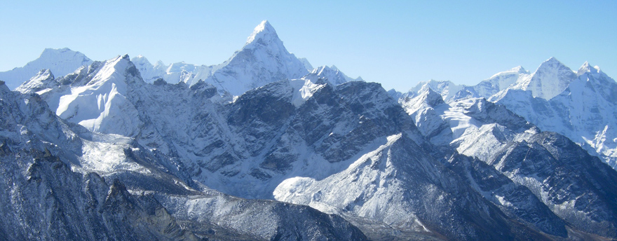 Hat nap kőkemény Everest